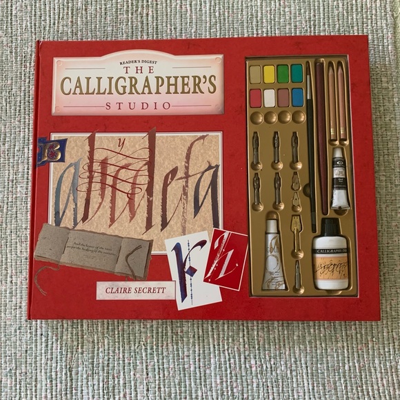The Reader’s Digest Calligraphers Set - Picture 1 of 4